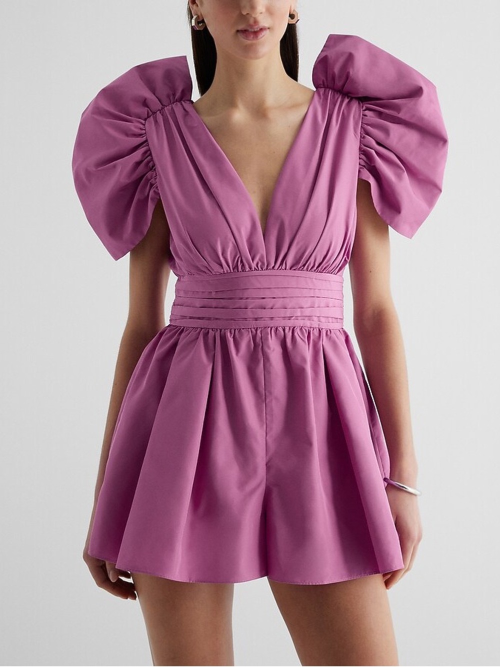 Express | NWT Purple V-Neck Puff Sleeve Romper  | Size 6 | Conscious Edit
